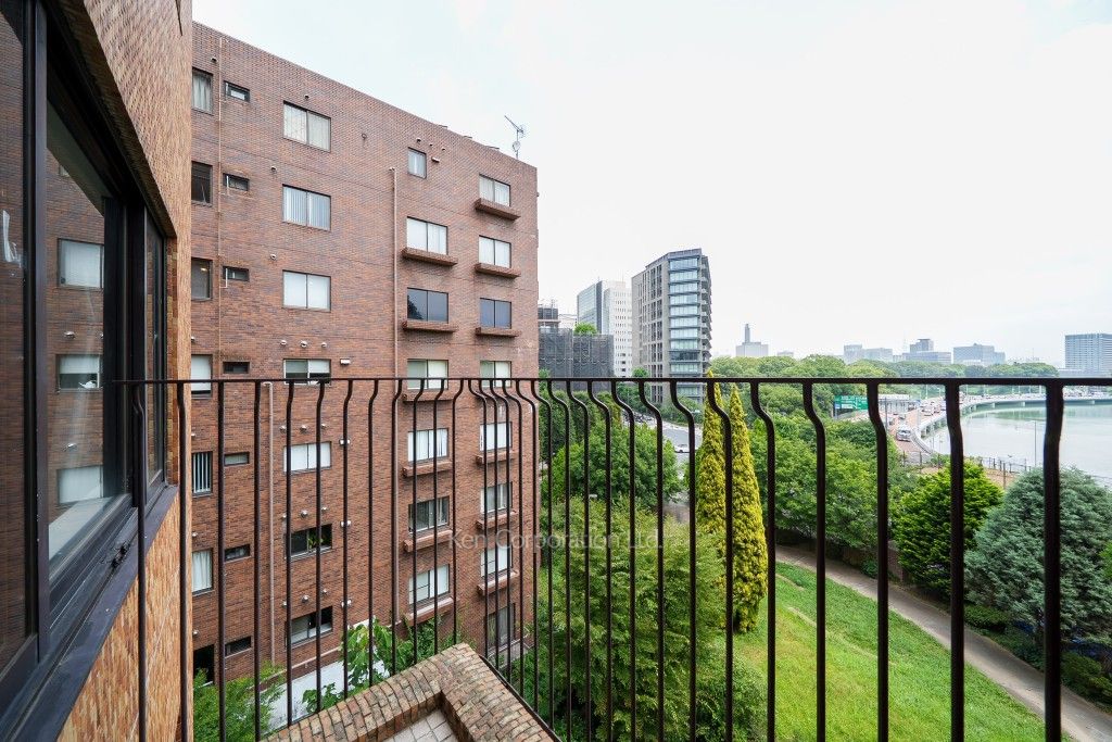 一番町パークマンションの写真 バルコニー
