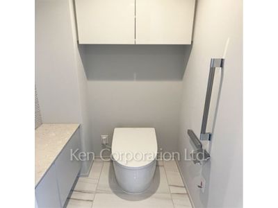 トイレ ※写真・画像は実際と異なる場合がございます。部屋写真は同一タイプのものです。（ただし、画像中にタイプ名の記載がある場合はその記載内容を優先します。）