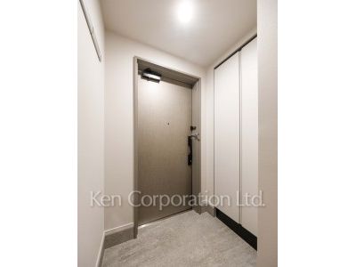 MOCXION PREMIUM四谷大京町の写真 玄関