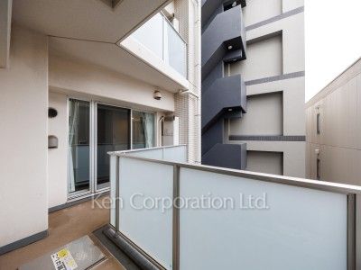 メイクスデザイン南青山の写真 バルコニー
