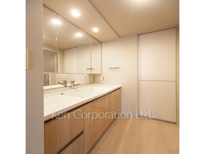 パウダールーム ※写真・画像は実際と異なる場合がございます。部屋写真は同一タイプのものです。（ただし、画像中にタイプ名の記載がある場合はその記載内容を優先します。）
