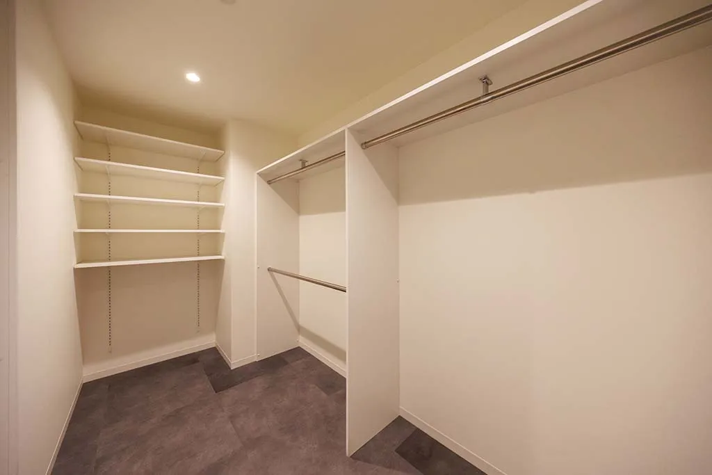 THE GRANDUO YOGA 202