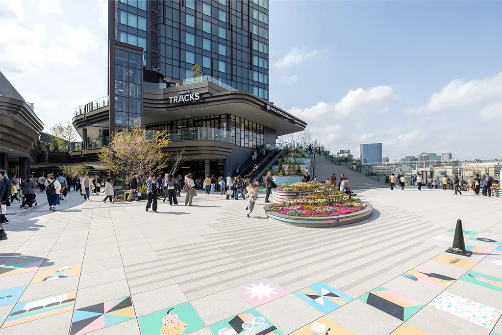 STATION PLAZA